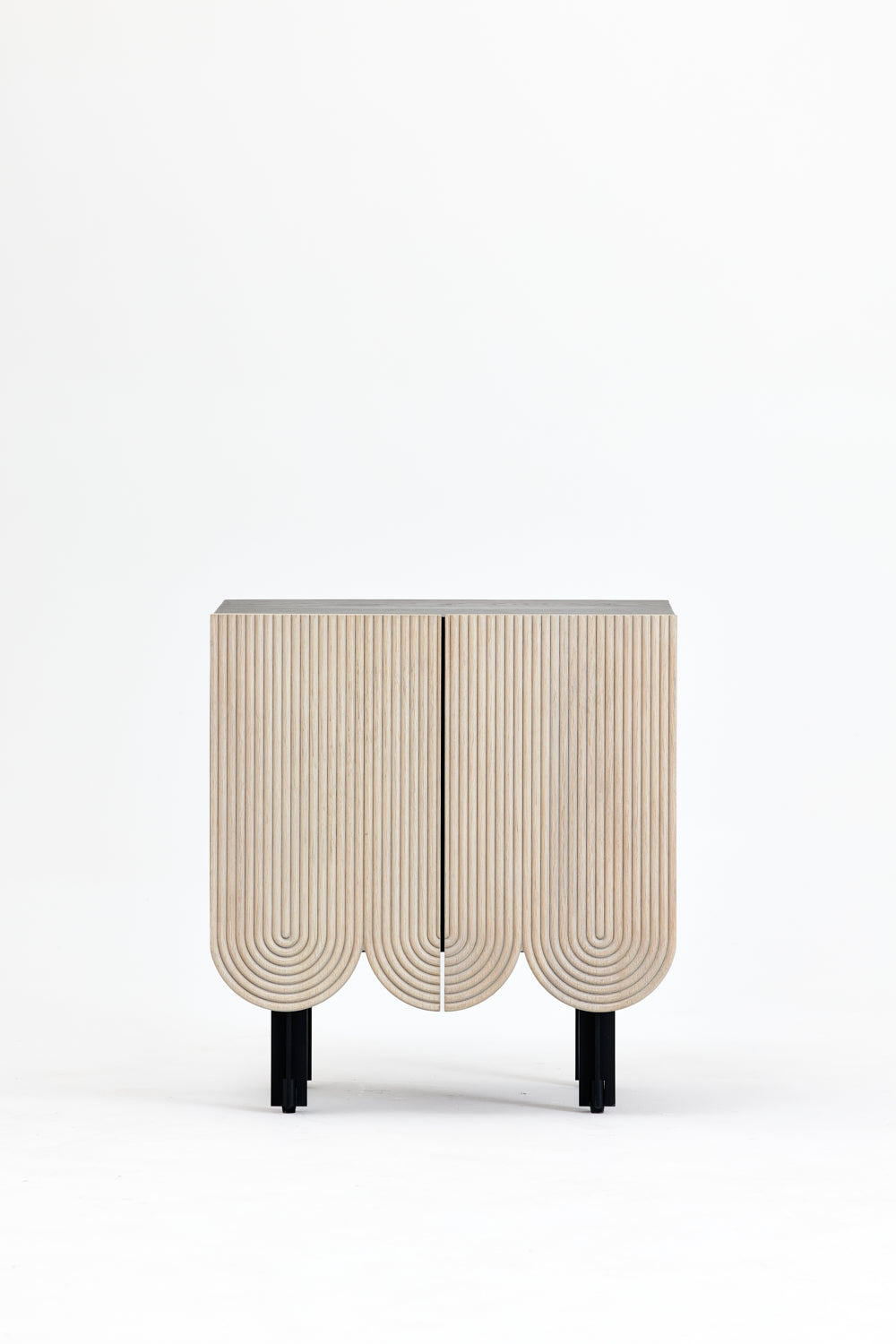 Esme Bedside
