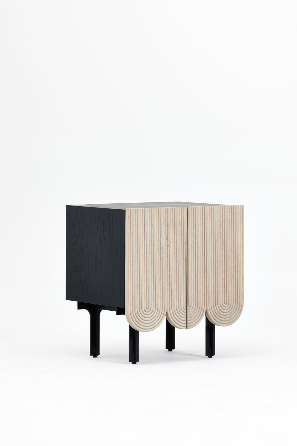 Esme Bedside