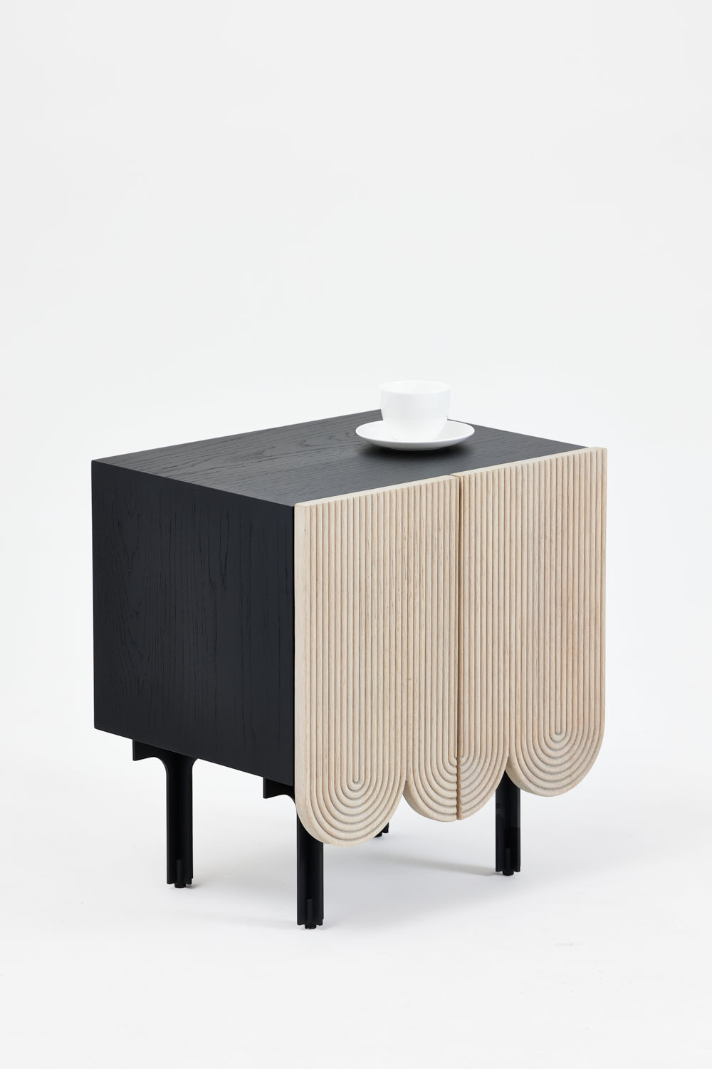 Esme Bedside